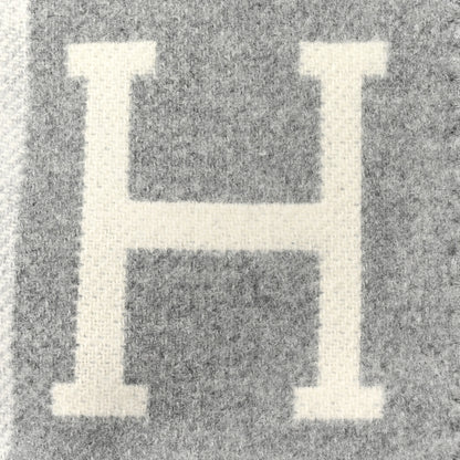 Hermes Wool Cashmere Avalon III Blanket Ecru Gris Clair 5 of 5