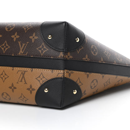 Louis Vuitton Reverse Monogram Triangle Softy 10 of 11