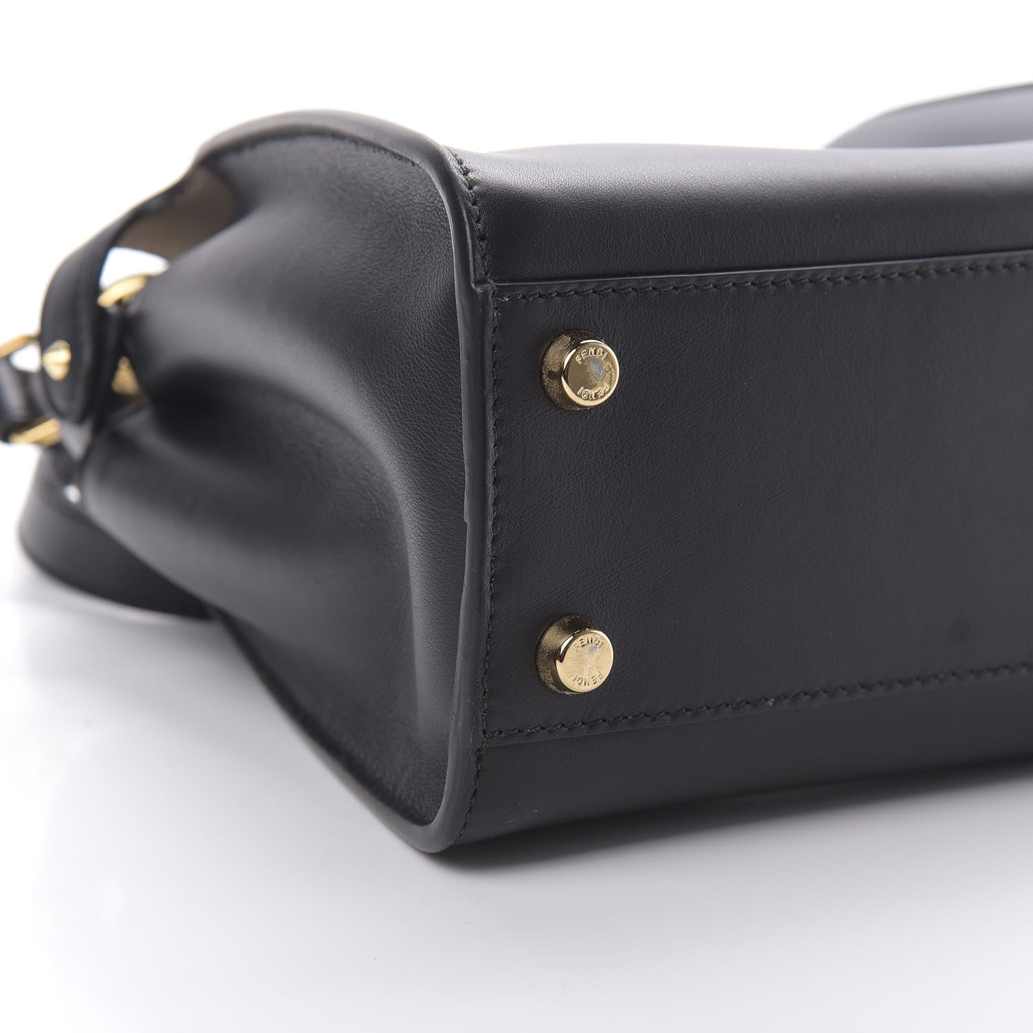 Fendi Vitello Tahiti Burro Medium Peekaboo Iconic Essentially Satchel Black Corda 11 of 13
