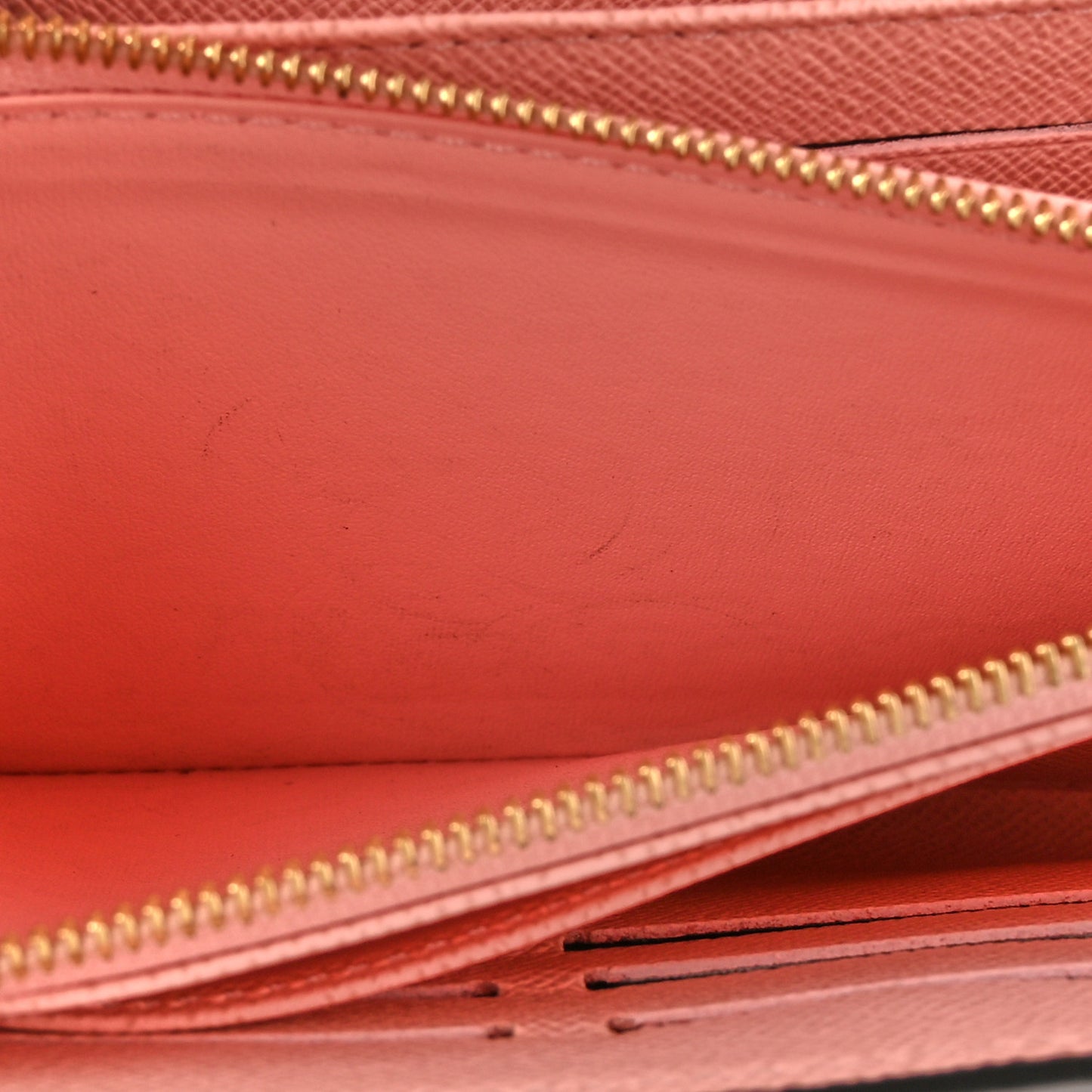 Monogram Fall For You Sarah Wallet Black