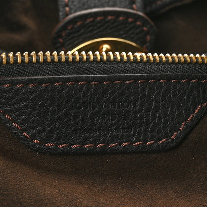 Louis Vuitton Mahina L Black 6 of 9