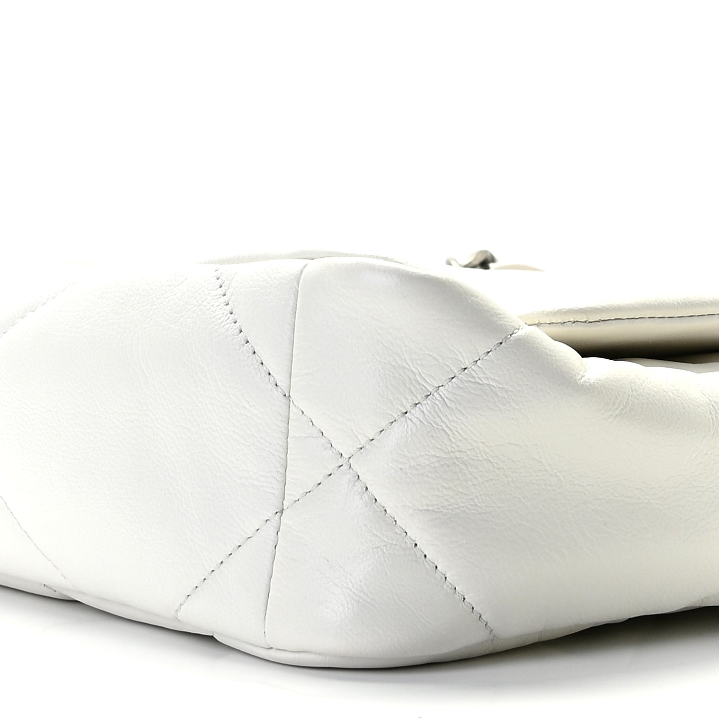 Goatskin Quilted Medium Chanel 19 Flap White