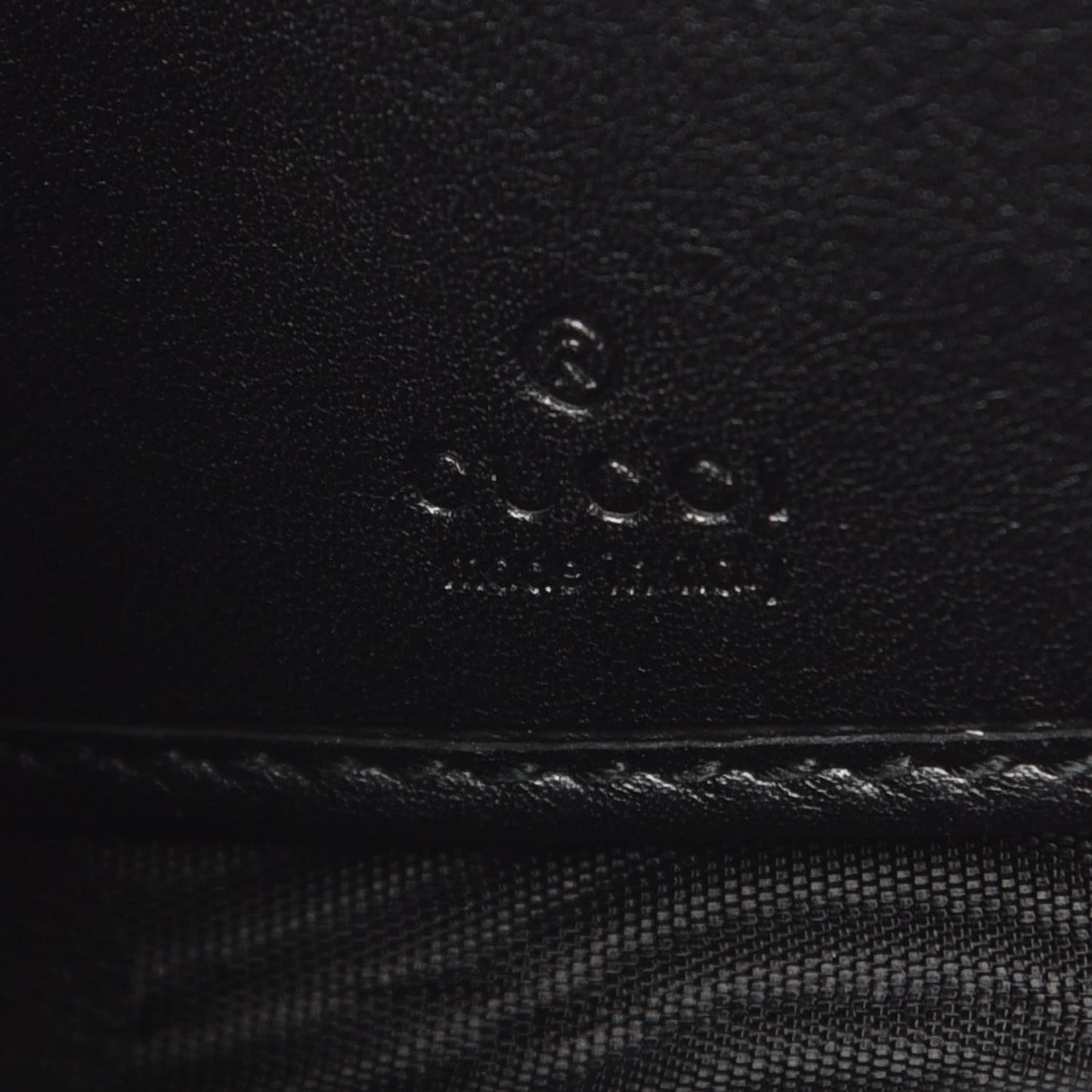Calfskin Matelasse GG Marmont Zip Around Wallet Black