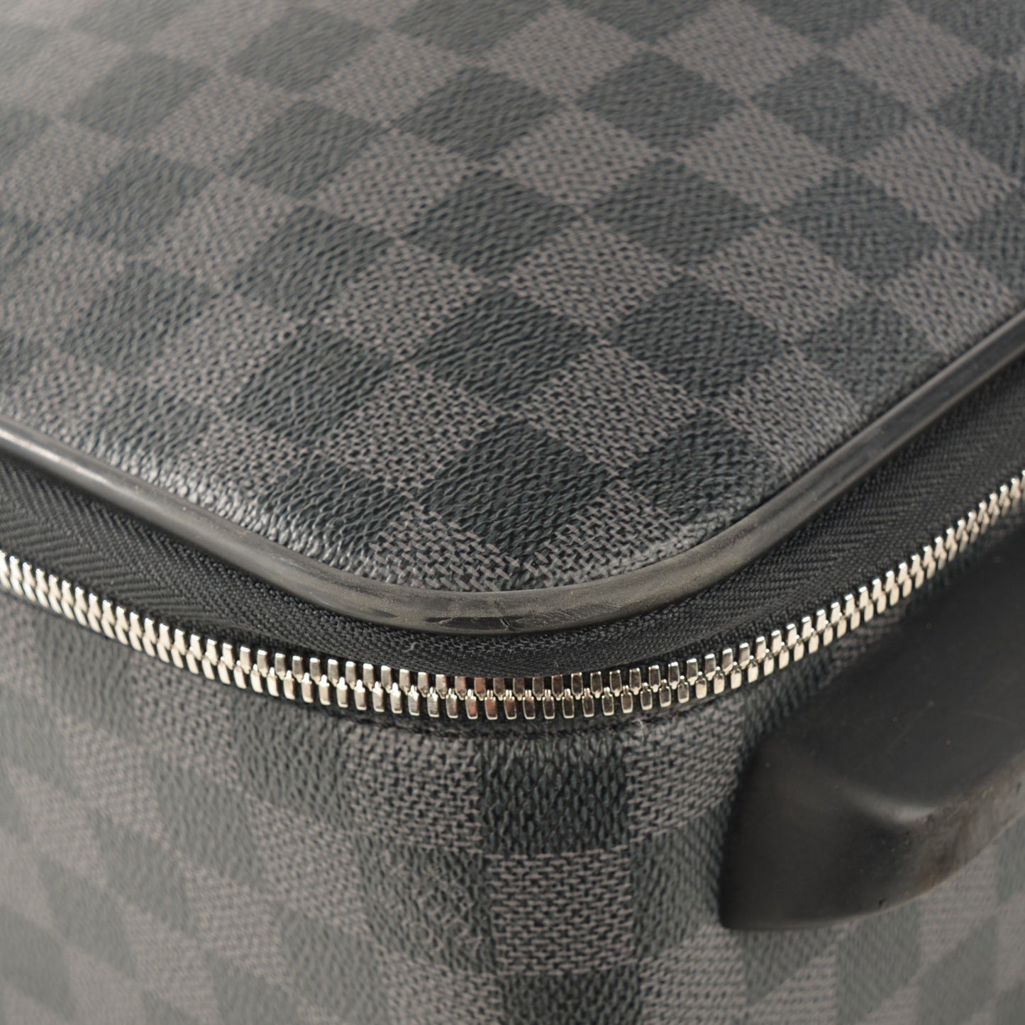 Damier Graphite Pegase 55