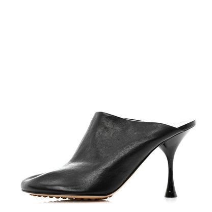 Bottega Veneta Stretch Nappa Dot Pumps 37 Black 1 of 7