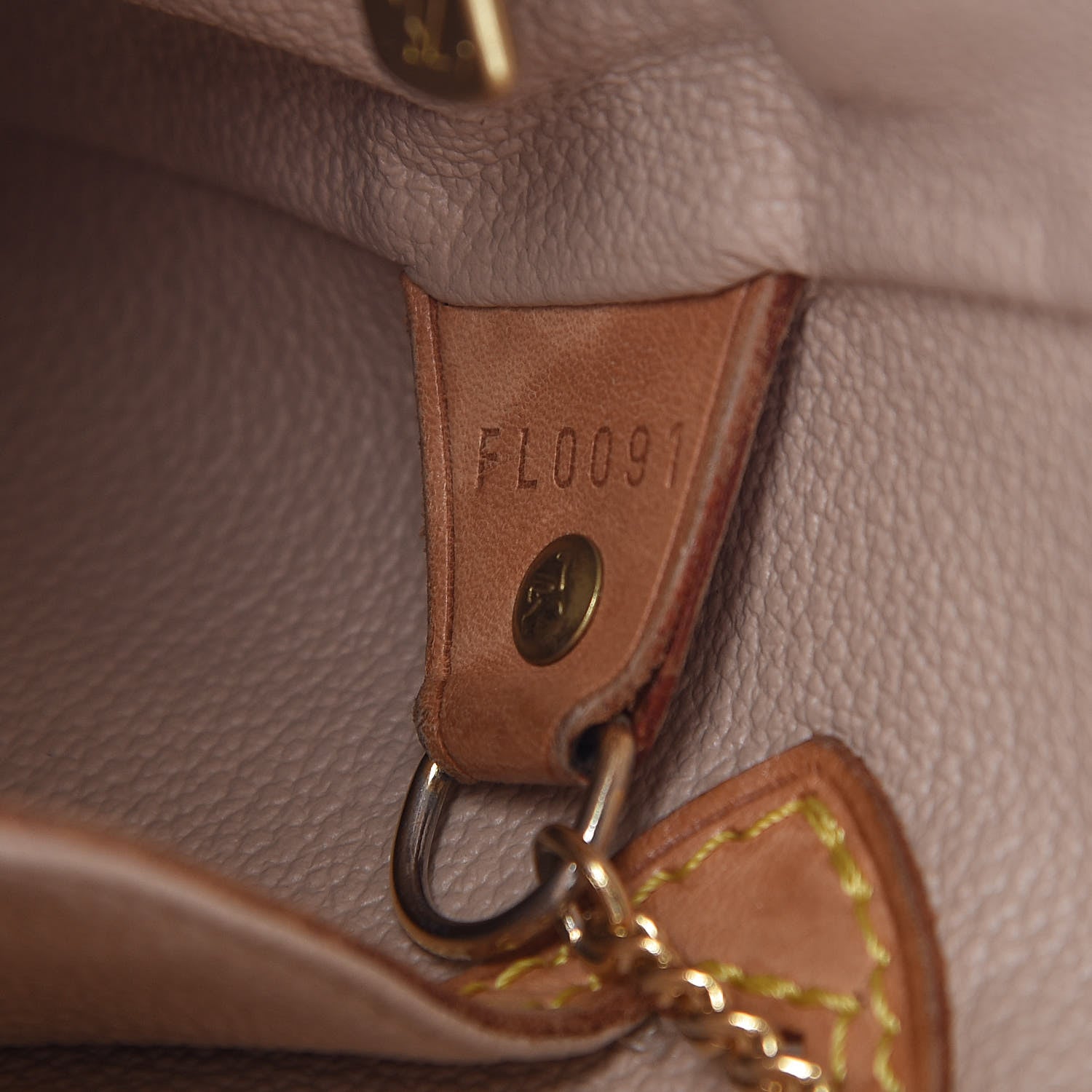 Louis Vuitton Monogram Petit Bucket 23 7 of 22