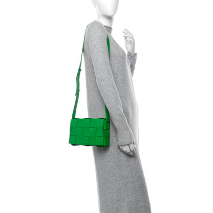 Bottega Veneta Lambskin Maxi Intrecciato Cassette Crossbody Bag Parakeet 2 of 10