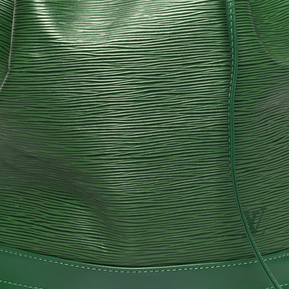Louis Vuitton Epi Noe Borneo 7 of 14