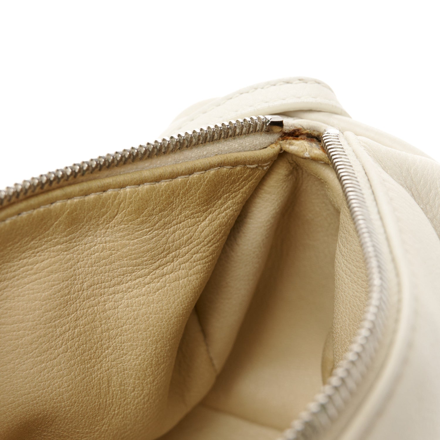 The Row Grained Calfskin 90's Bag Ivory 12 of 13