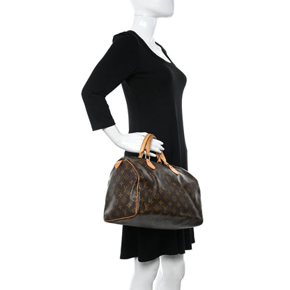 Louis Vuitton Monogram Speedy 30 2 of 11