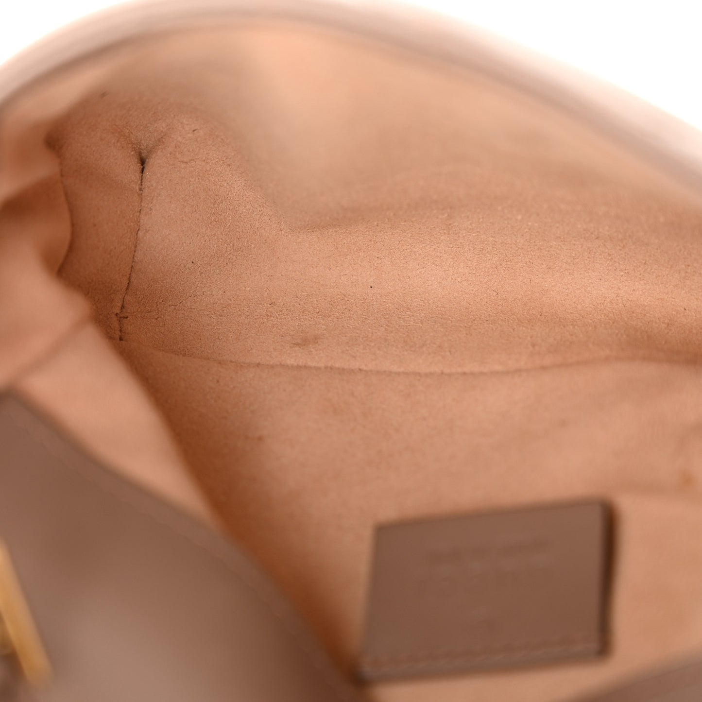 Calfskin Matelasse Super Mini GG Marmont Shoulder Bag Porcelain Rose