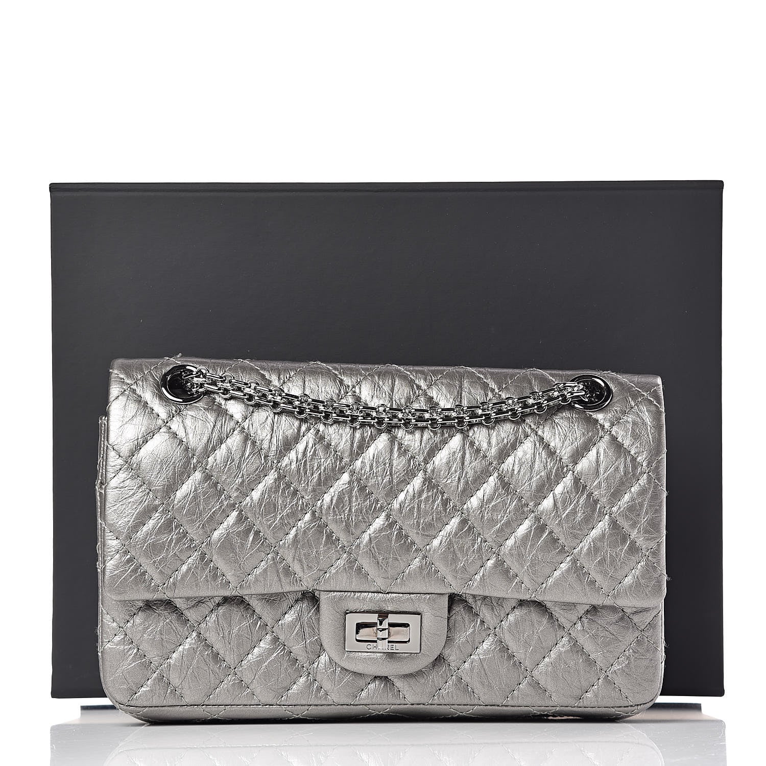 Chanel Metallic Aged Calfskin 2.55 Reissue 225 Flap Silver 11 of 11