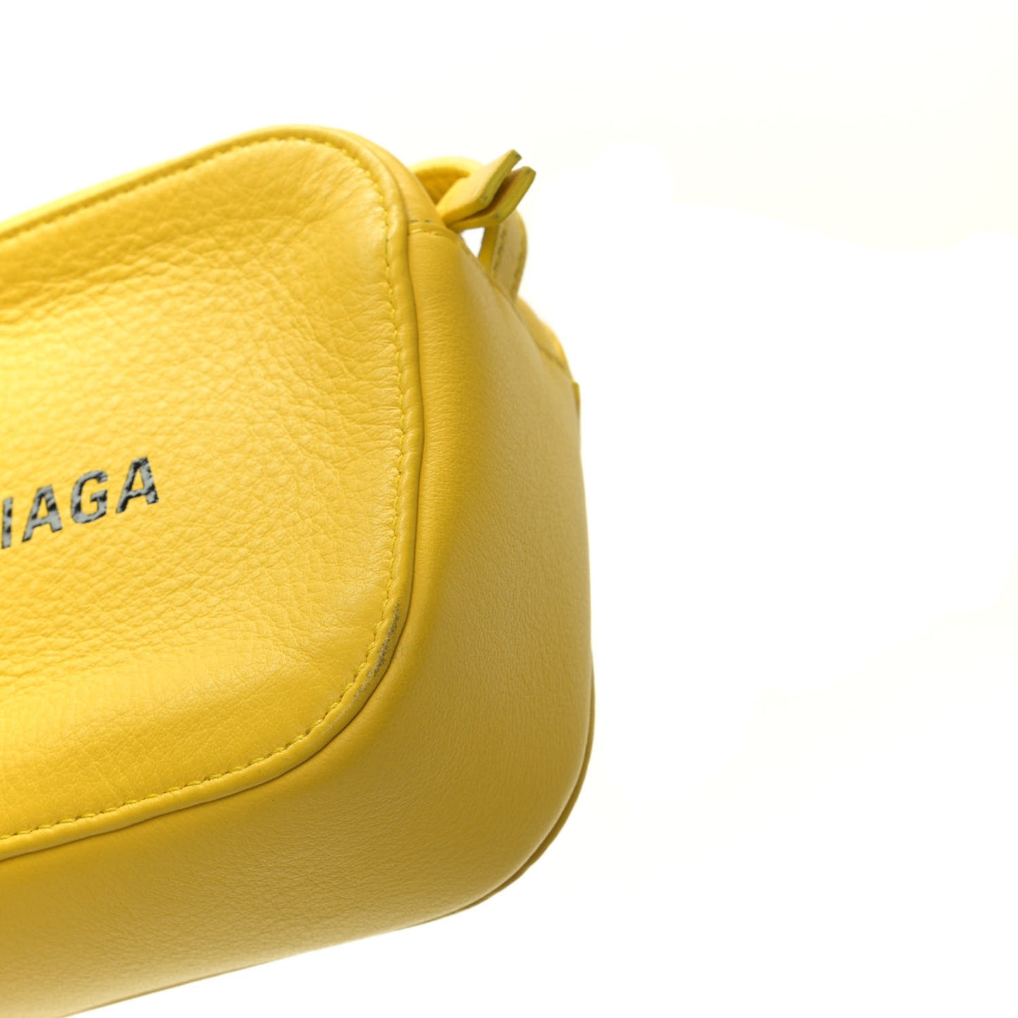 Smooth Calfskin Logo XS Everyday Camera Bag Jaune Soleil Black