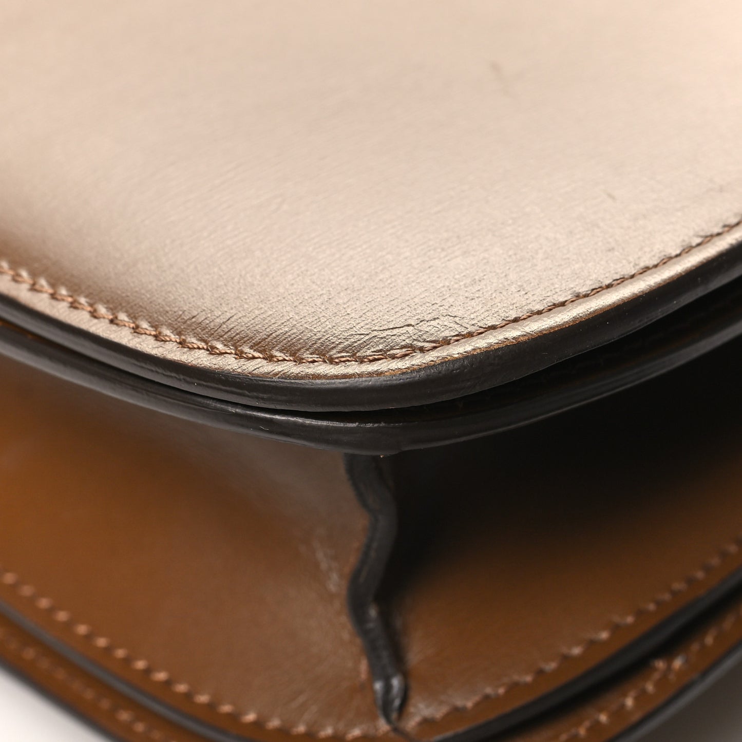 Box Calfskin Medium Classic Box Flap Bag Camel