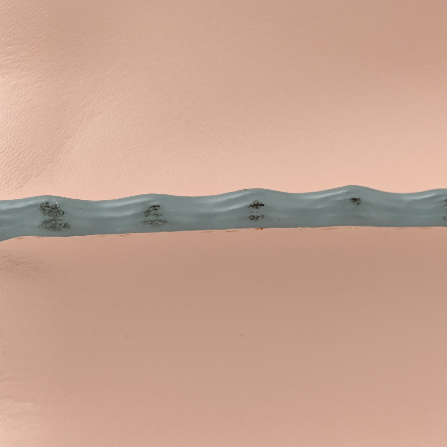 Vitello Liberty Scalloped Studded Kan I Shoulder Bag Plaster