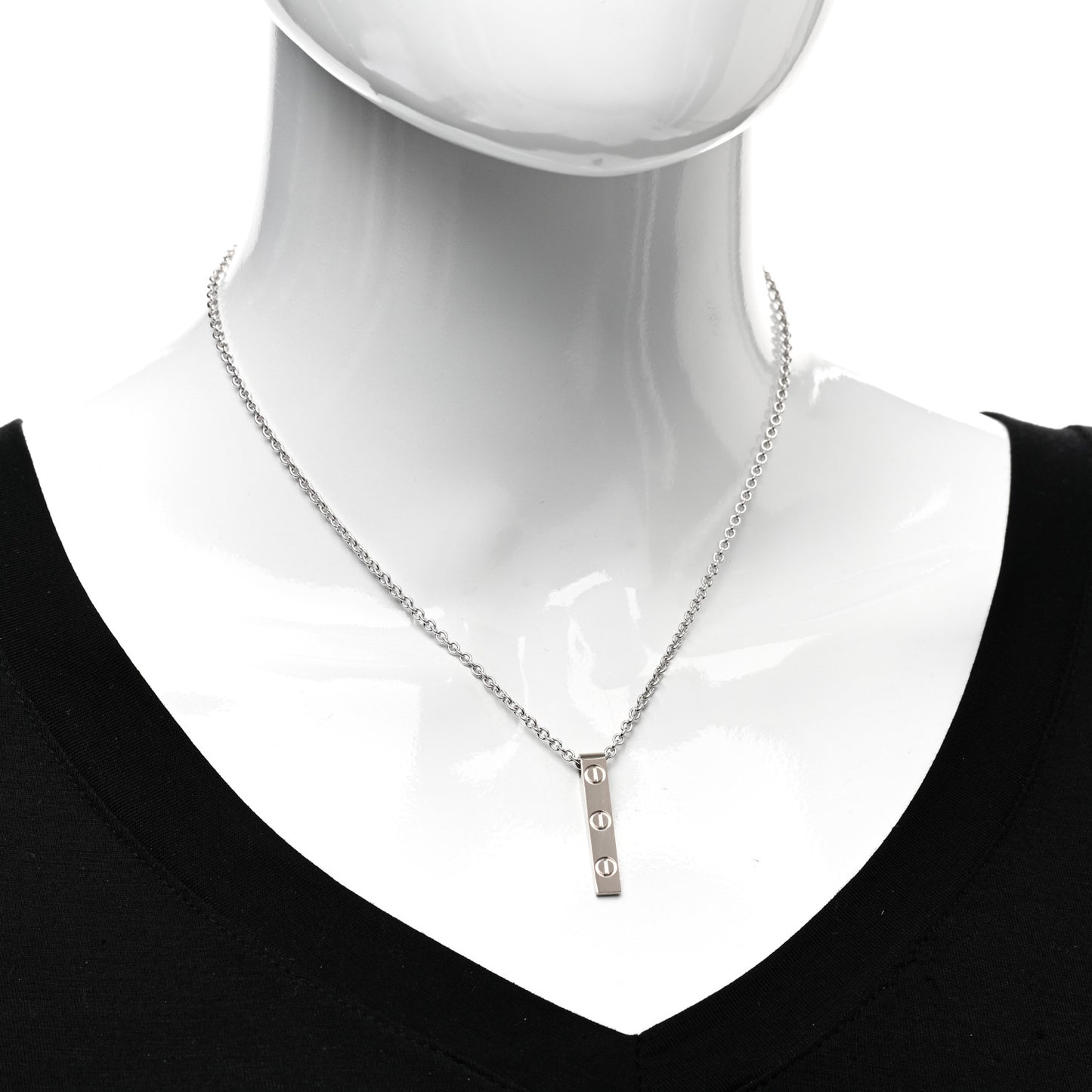 18K White Gold LOVE Bar Pendant Necklace
