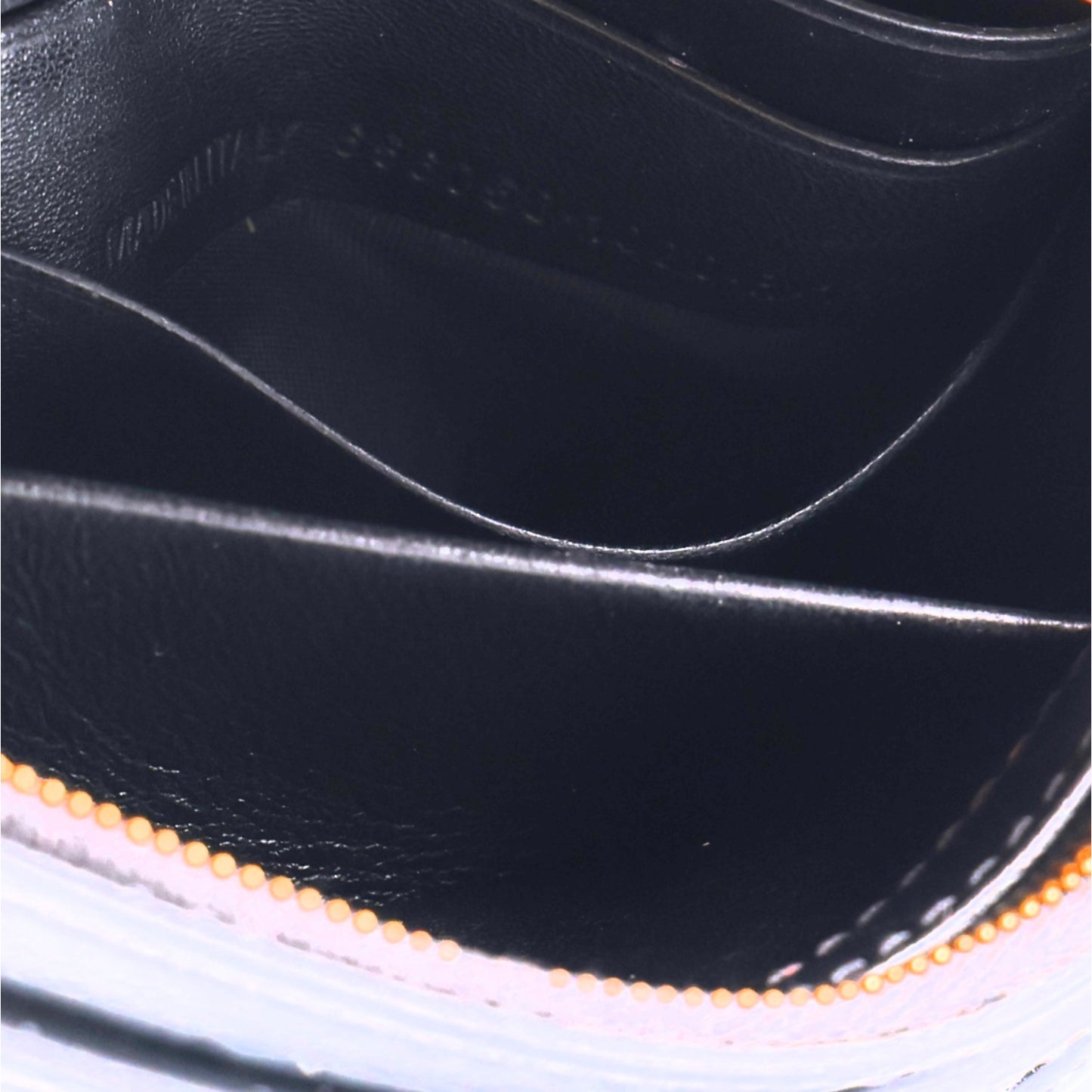 Shiny Box Calfskin Hourglass Chain Bag Black