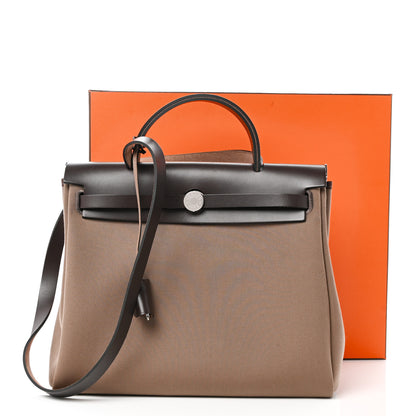 Hermes Vache Hunter Toile Herbag Zip Retourne 31 PM  Etoupe Ebene 12 of 12