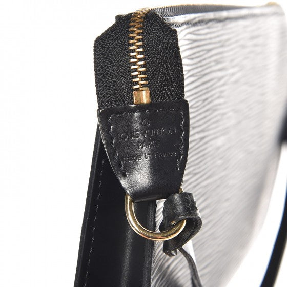 Louis Vuitton Epi Pochette Accessories 24 Black 6 of 9