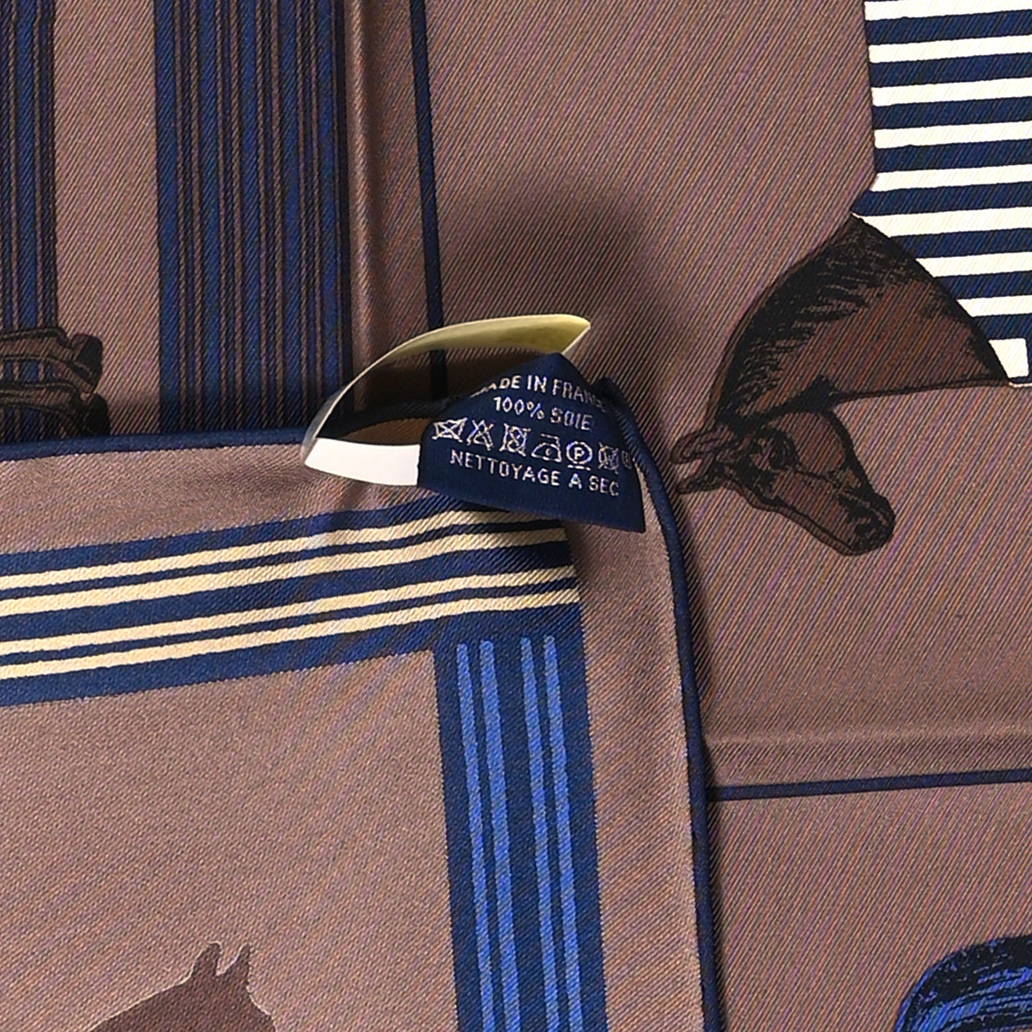 Silk Garde Robe Pop Detail Pocket Square Marron Glace Marine