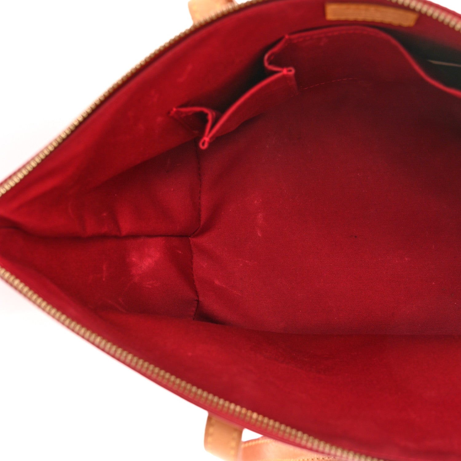 Louis Vuitton Vernis Bellevue PM Pomme D'Amour 10 of 14