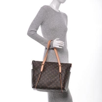 Louis Vuitton Monogram Totally MM 2 of 6