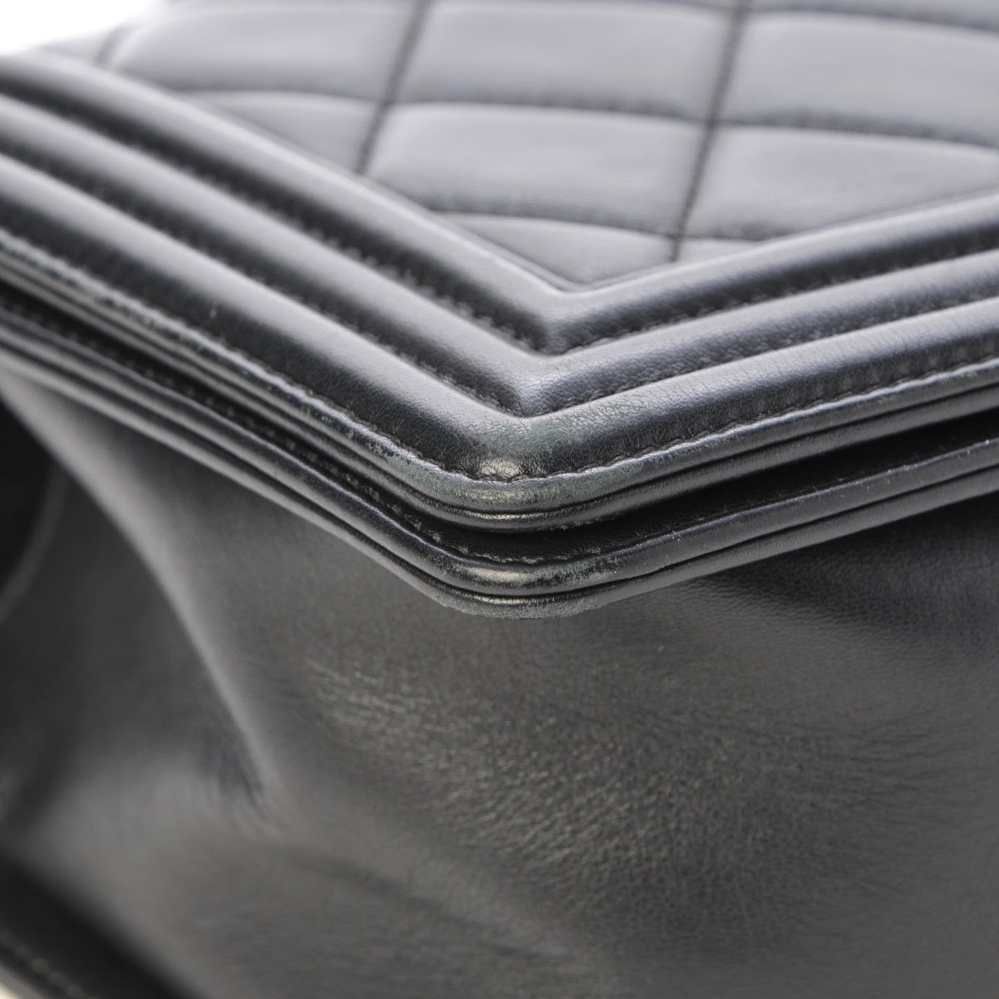 Calfskin Quilted Medium Boy Flap Black