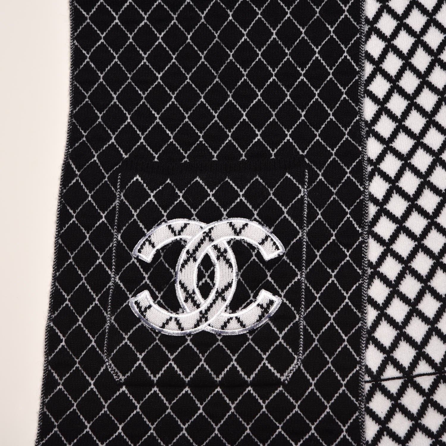 Chanel Cashmere CC Pocket Scarf Black White 4 of 5