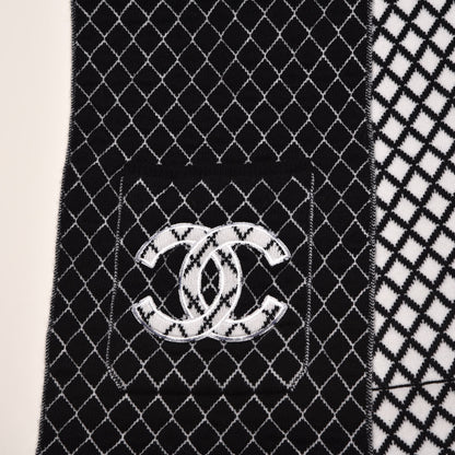 Chanel Cashmere CC Pocket Scarf Black White 4 of 5