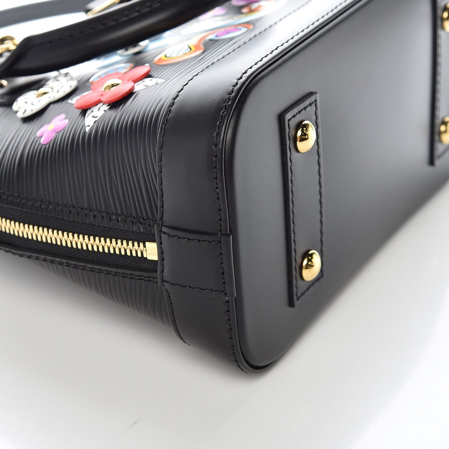 Epi Blooming Flowers Alma BB Black