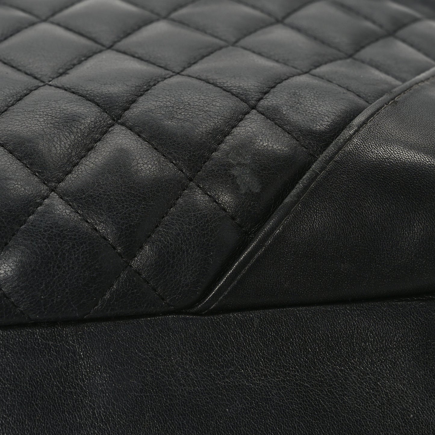 Calfskin Quilted Large Cambon Flap Black White