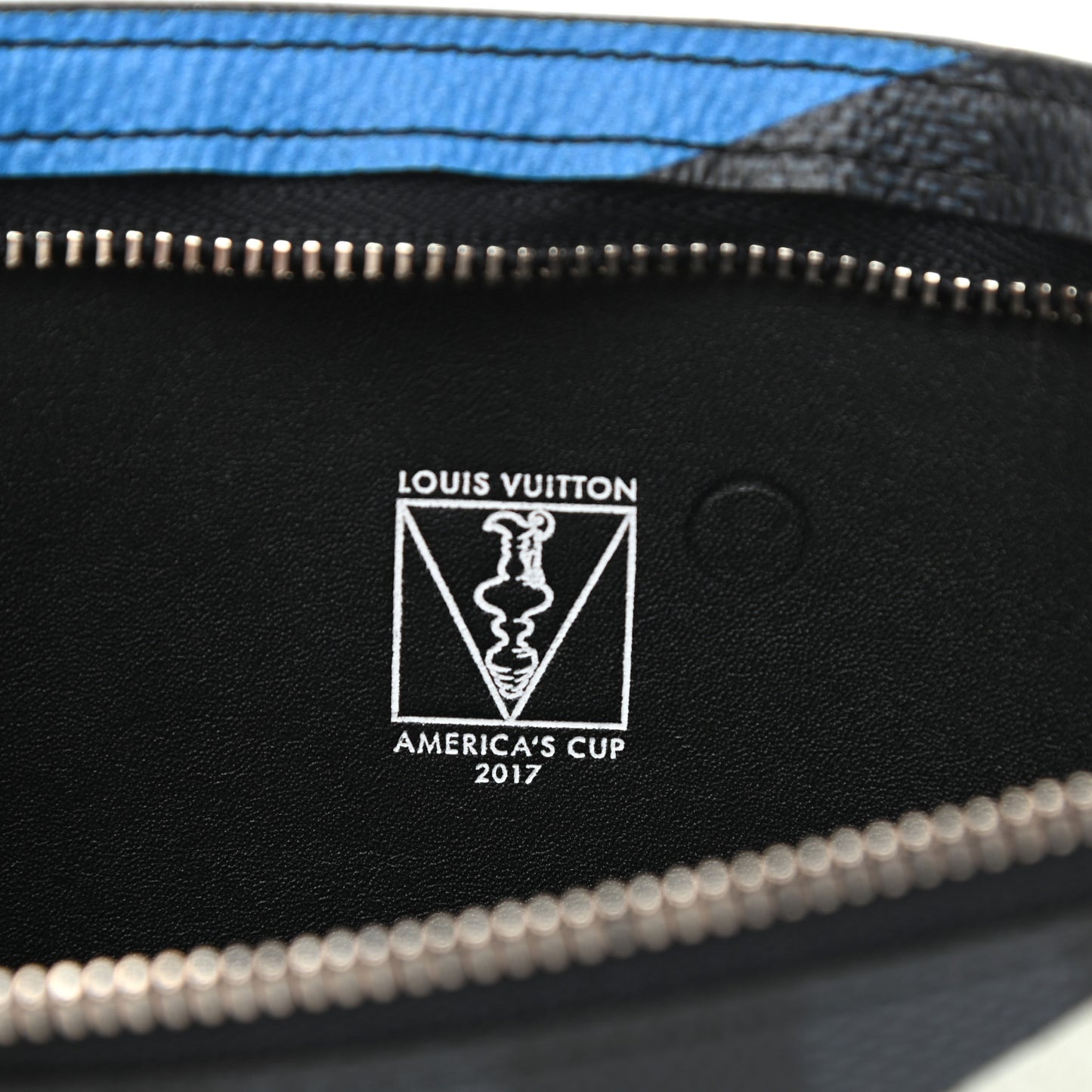 Damier Cobalt America's Cup Regatta Ribbon iPhone Pochette