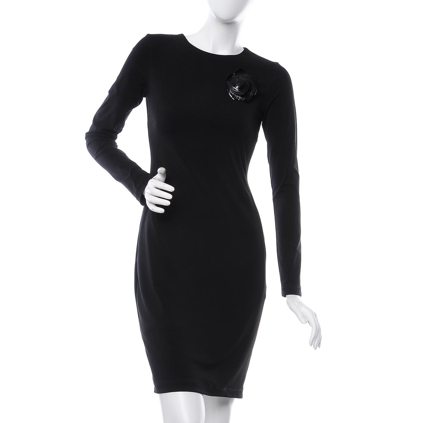 Patent Calfskin Camellia Brooch Black
