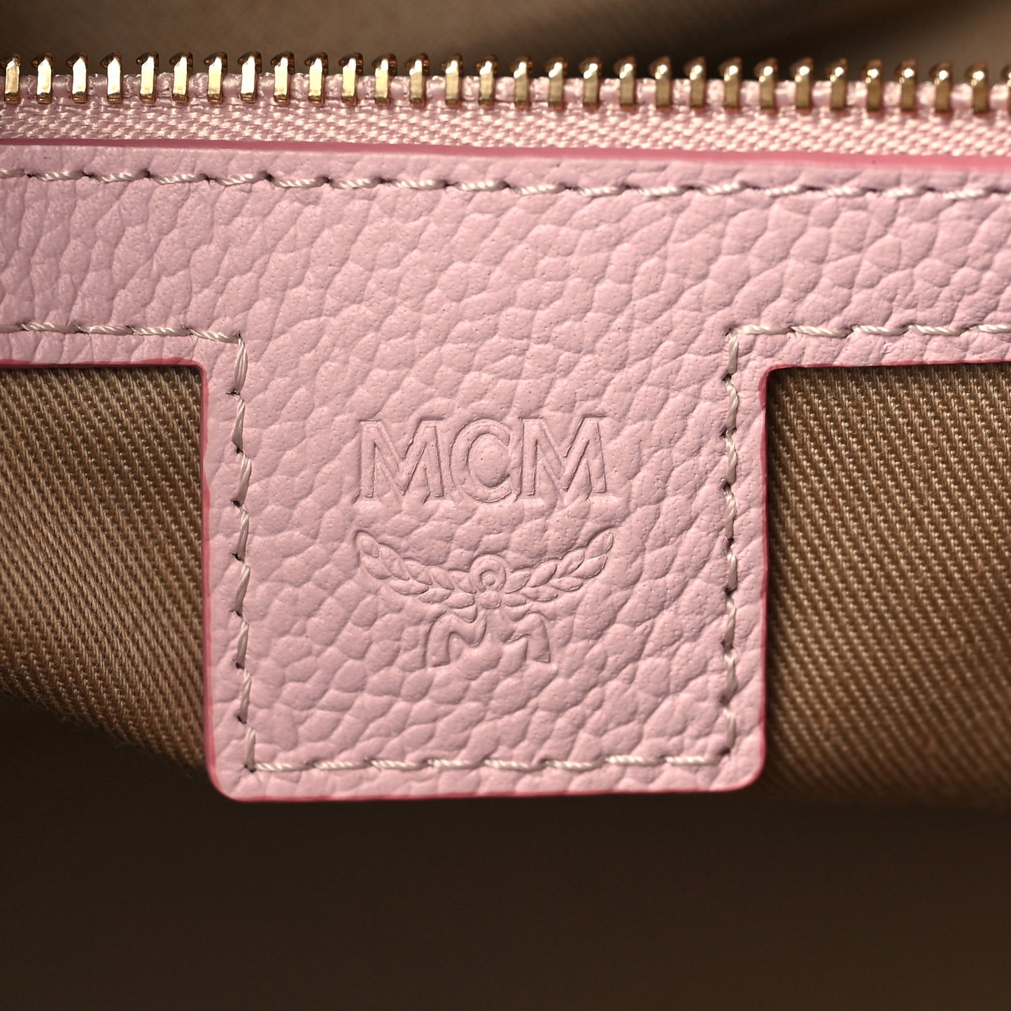 Visetos Medium Aren Hobo Powder Pink