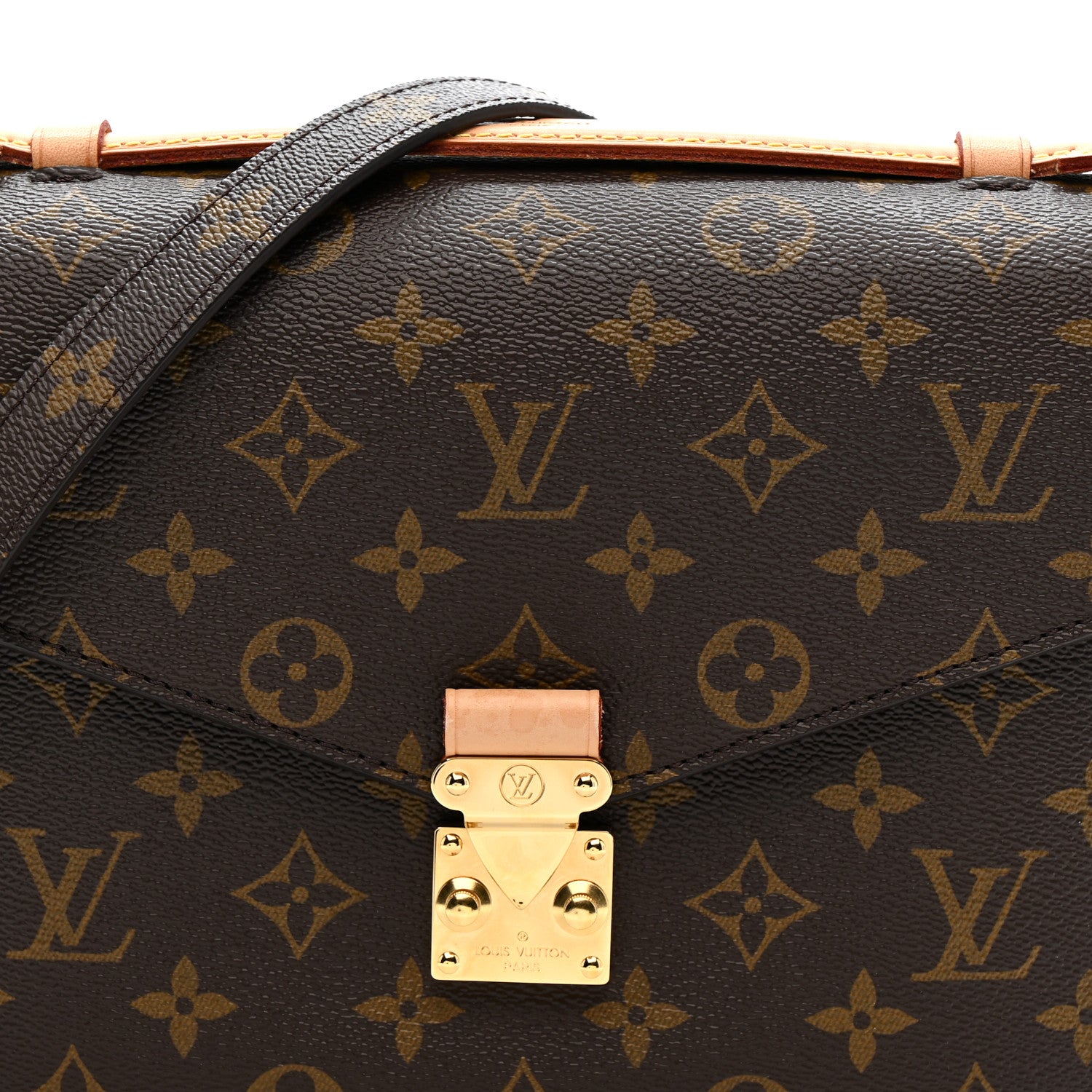 Louis Vuitton Monogram Pochette Metis 7 of 10