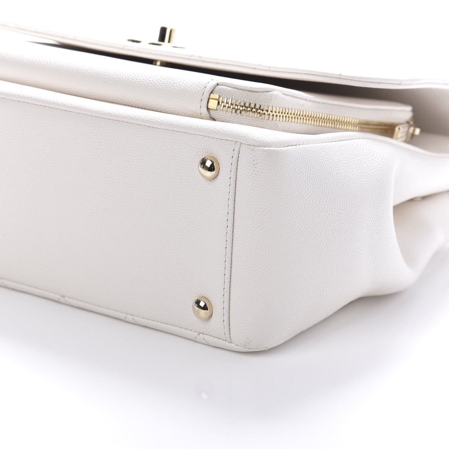 Caviar Quilted Large Business Affinity Flap White
