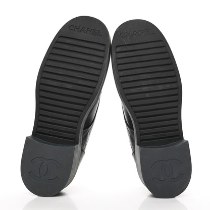 Chanel Calfskin Quilted Logo Lace Up Loafers 41 Black Grey 5 of 7