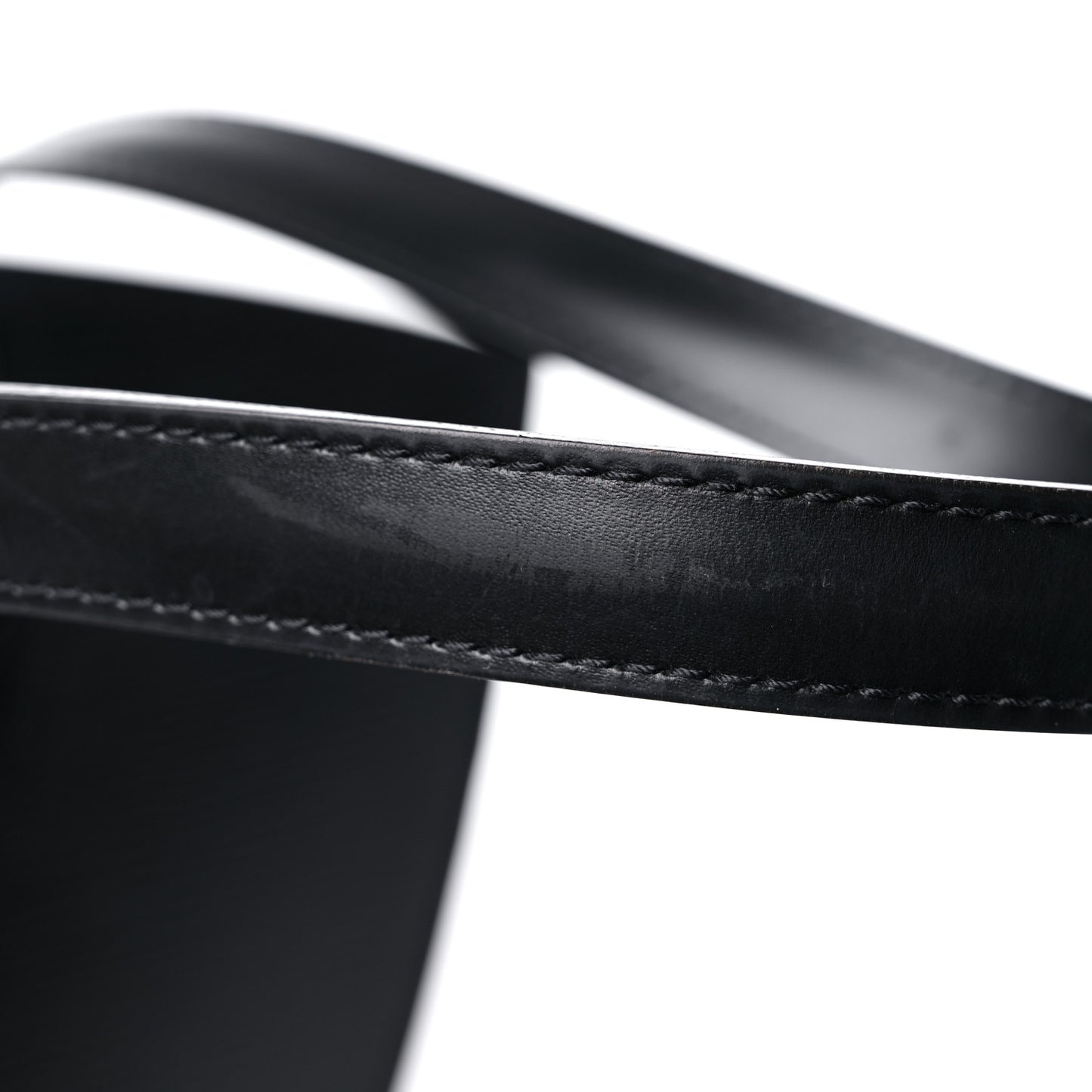 Epi Saint Jacques PM Long Straps Black