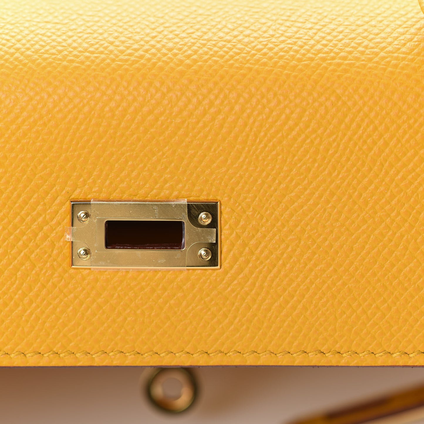 Epsom Kelly Sellier 25 Jaune Ambre
