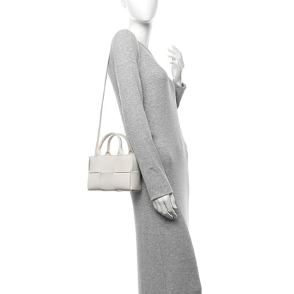 Bottega Veneta Lambskin Maxi Intreccio Candy Arco Tote White 2 of 12