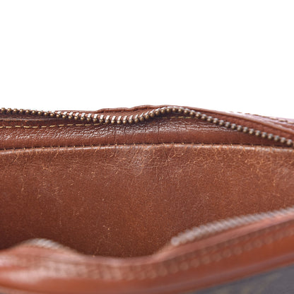 Louis Vuitton Monogram Pochette 9 of 11