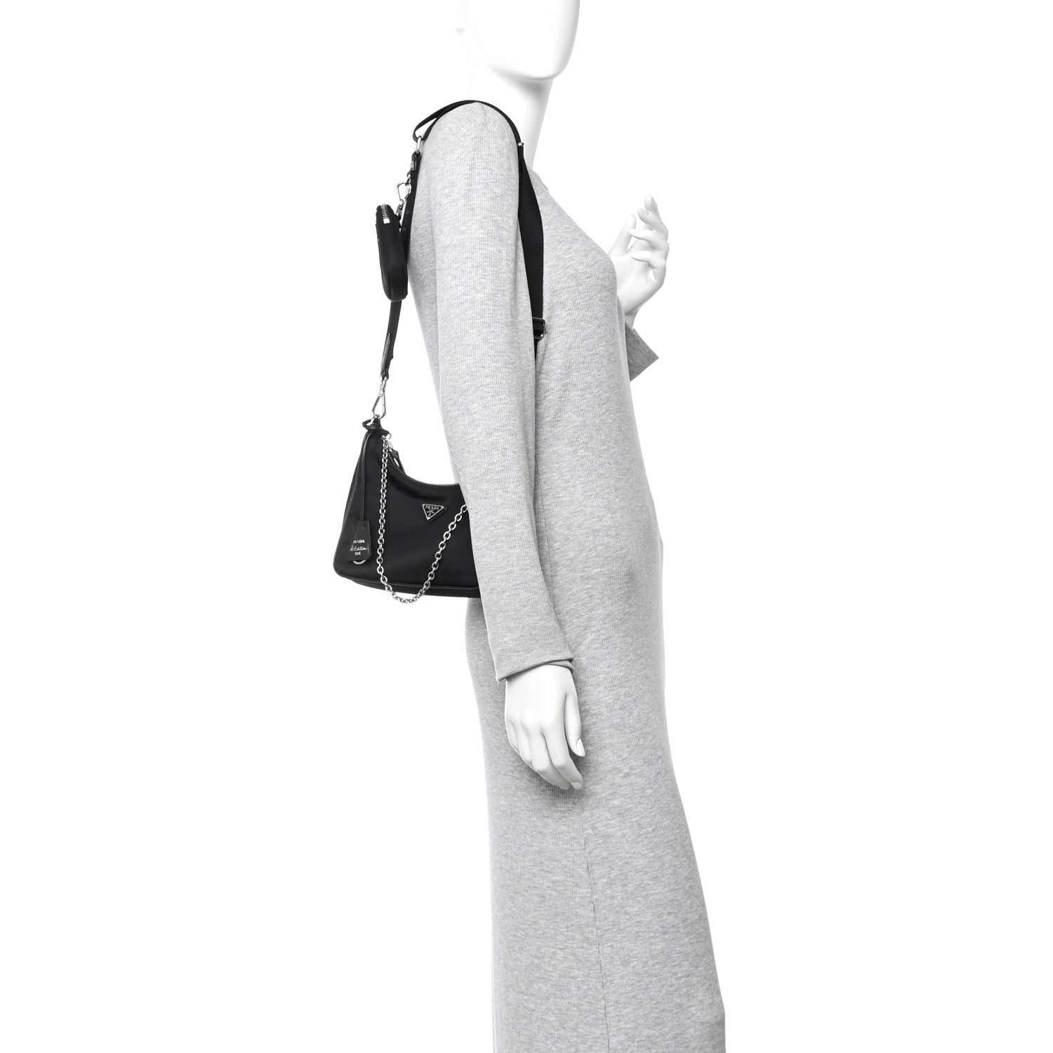 Prada Nylon Re-Edition 2005 Shoulder Bag Black 2 of 10