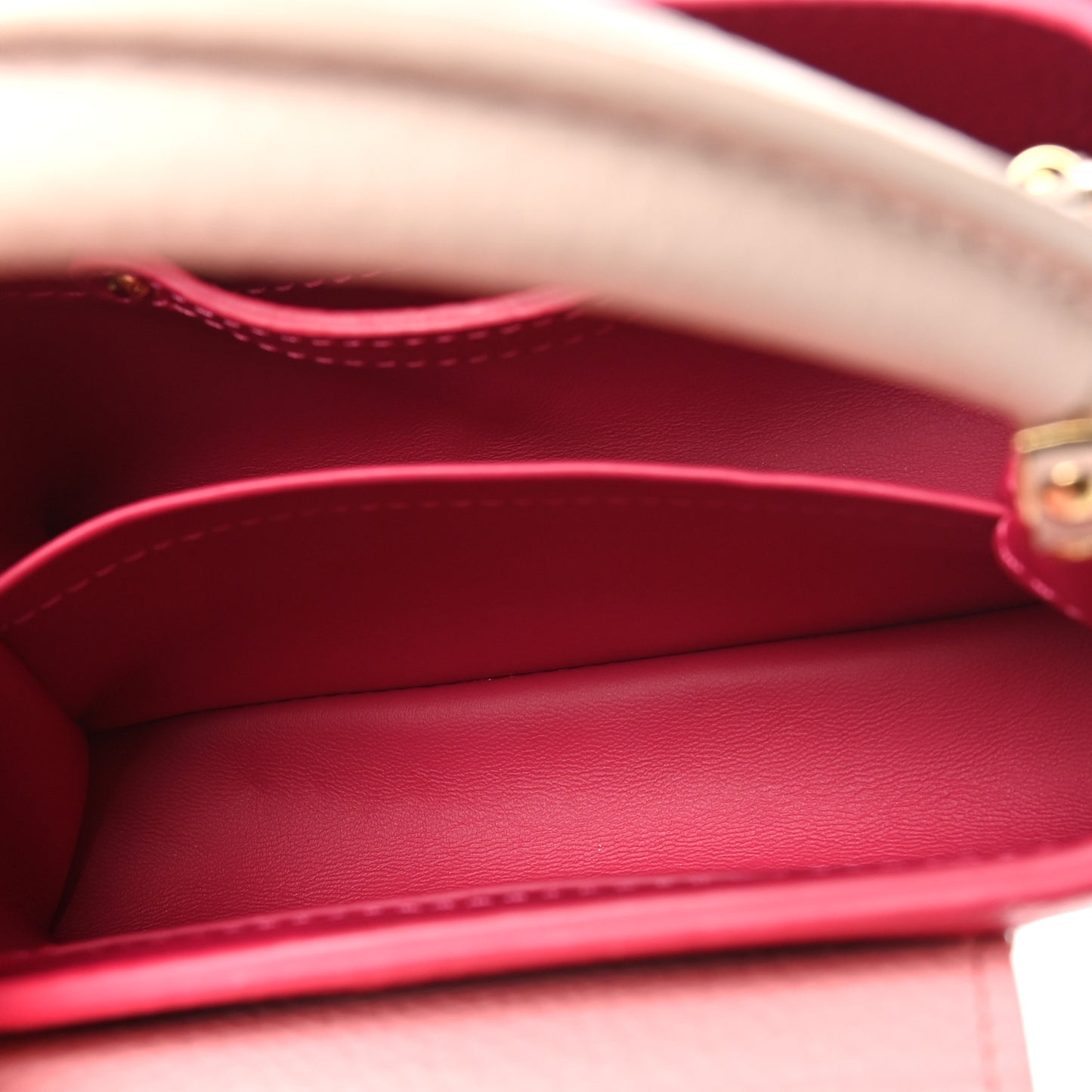 Taurillon Flower Chain Capucines Mini Rose Pondicherry