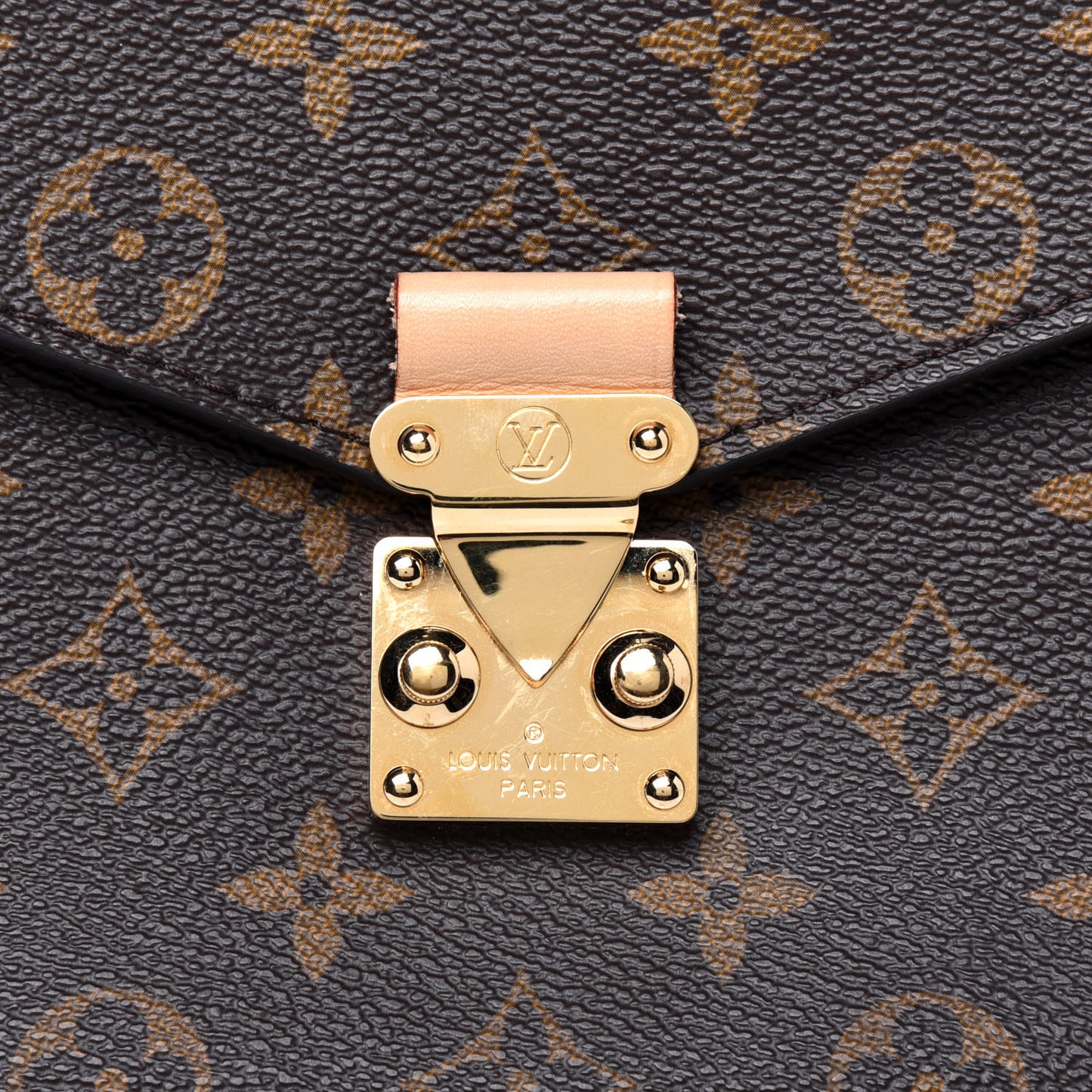 Monogram Pochette Metis