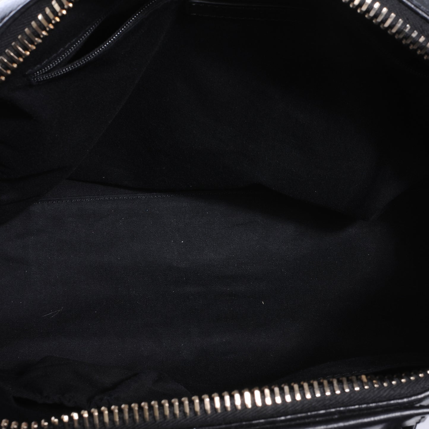 Calfskin Medium Zipper Antigona Black