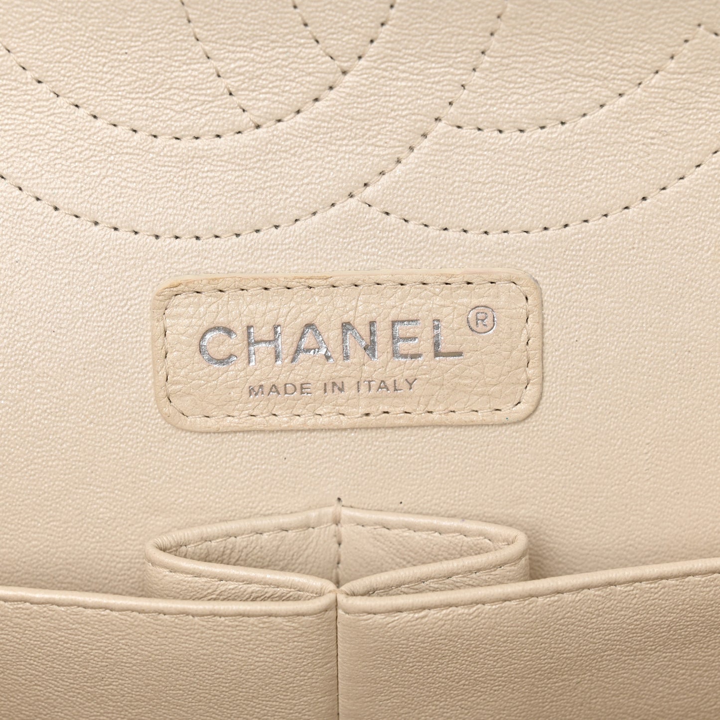 Iridescent Caviar Quilted Jumbo Double Flap Dark White