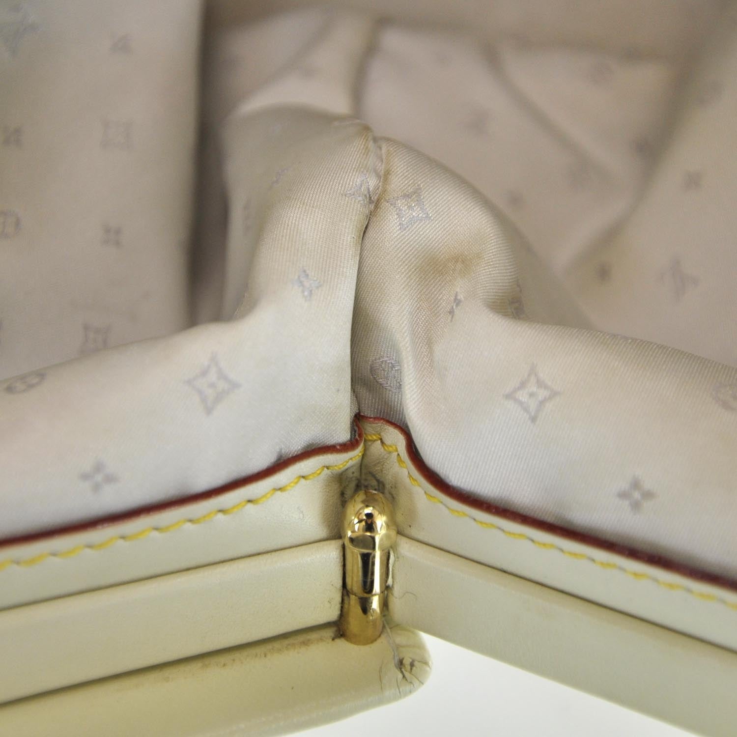 Louis Vuitton Suhali L Ingenieux PM White 14 of 16