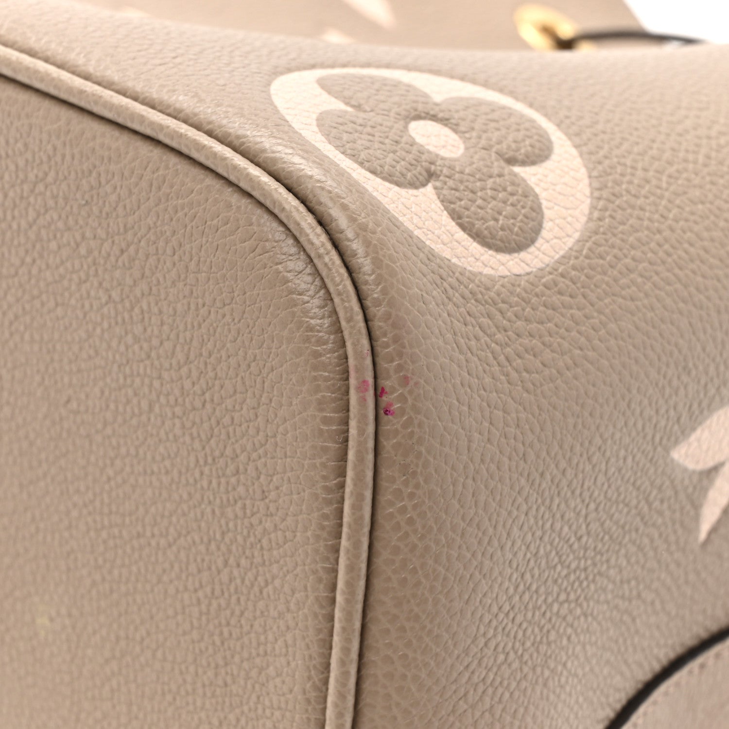 Louis Vuitton Empreinte Monogram Giant Neonoe MM Tourterelle Creme 12 of 12