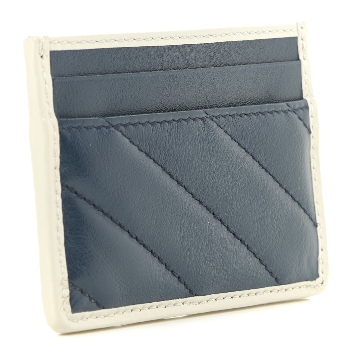 Vintage Effect Calfskin Matelasse Diagonal Torchon GG Marmont Card Holder Blue Agata Mystic White