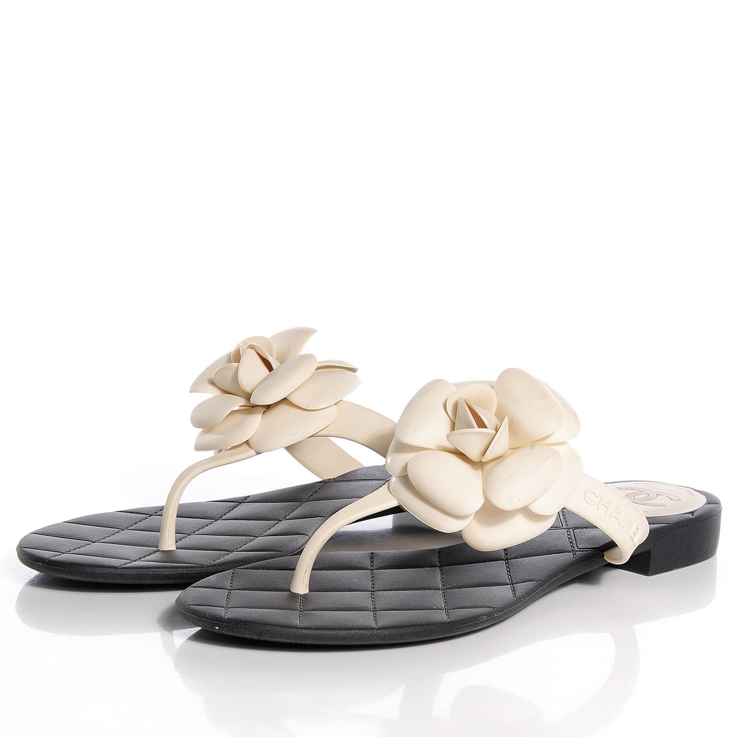 Jelly Quilted Camellia Thong Sandals 40 Black White
